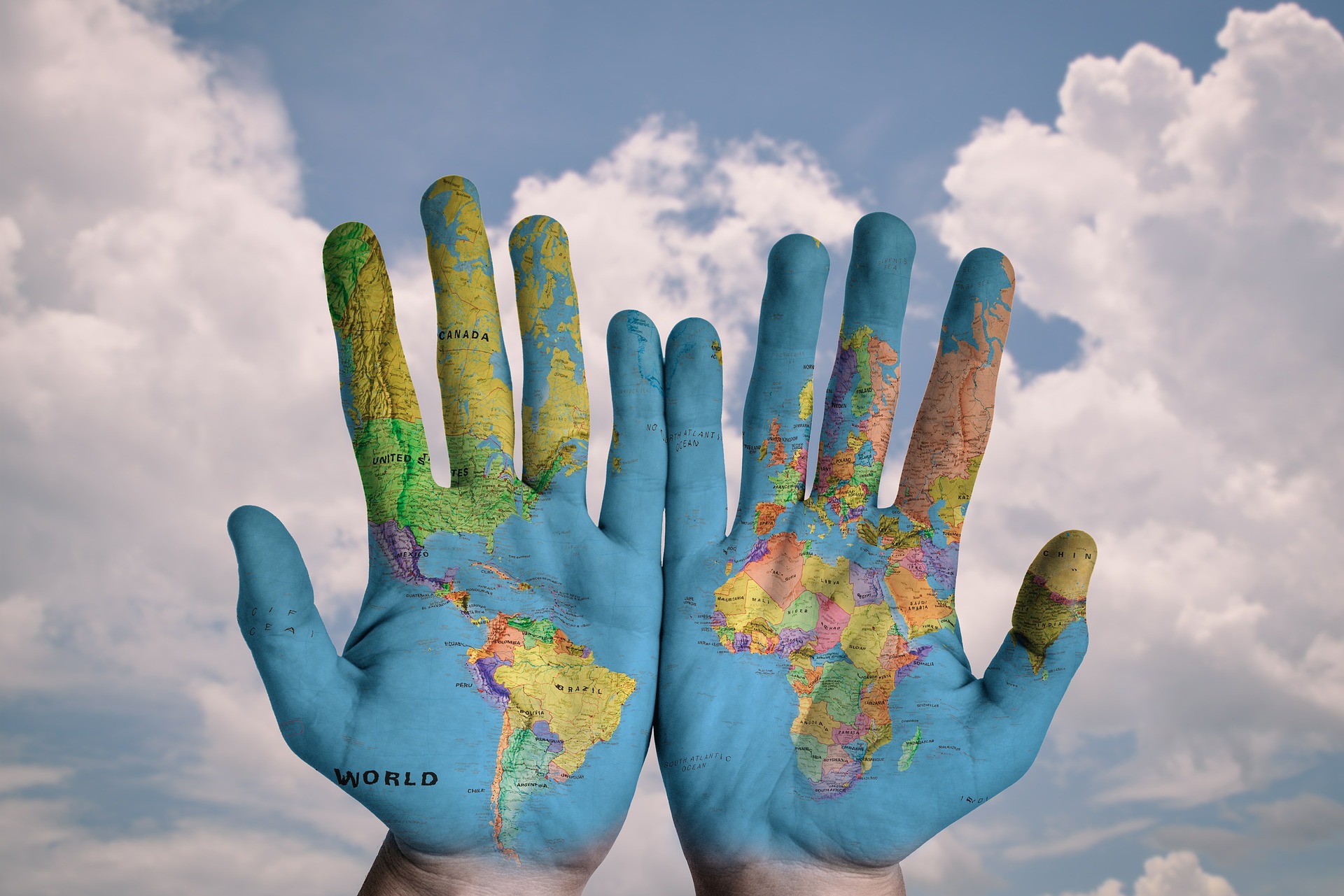 5 necessary steps to start working abroad